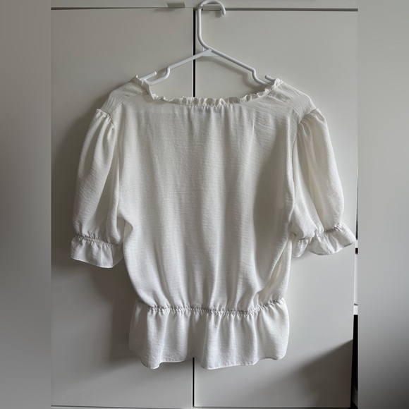 Topshop Ruffle Trim Top - Picture 2 of 3